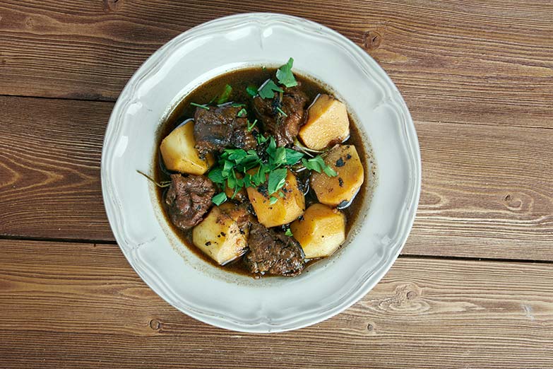 Aloo Gosht 